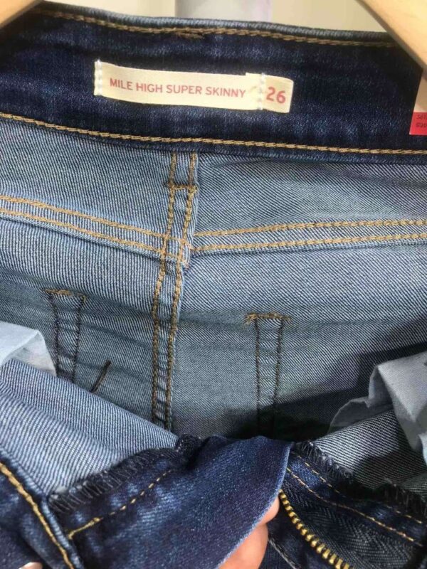 3535- Levis 28.88$ CODE shu-3535-D - Image 7