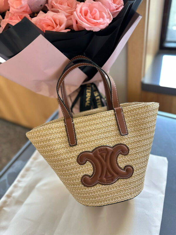 Celine 52.61$ code 306-7071-R - Image 4