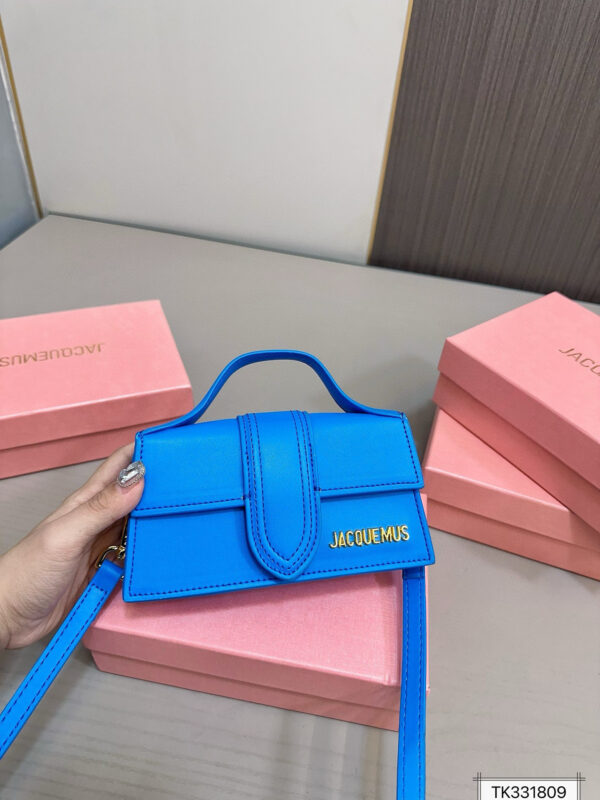 JACQUEMUS 46.89$ code 306-7061-R - Image 3