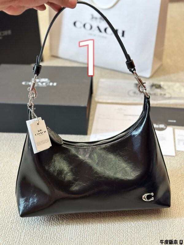 Coach 60.76$ CODE 306-7023-R - Image 2