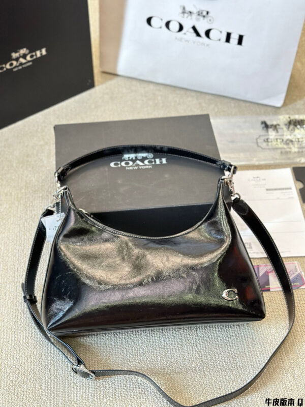 Coach 60.76$ CODE 306-7023-R - Image 9