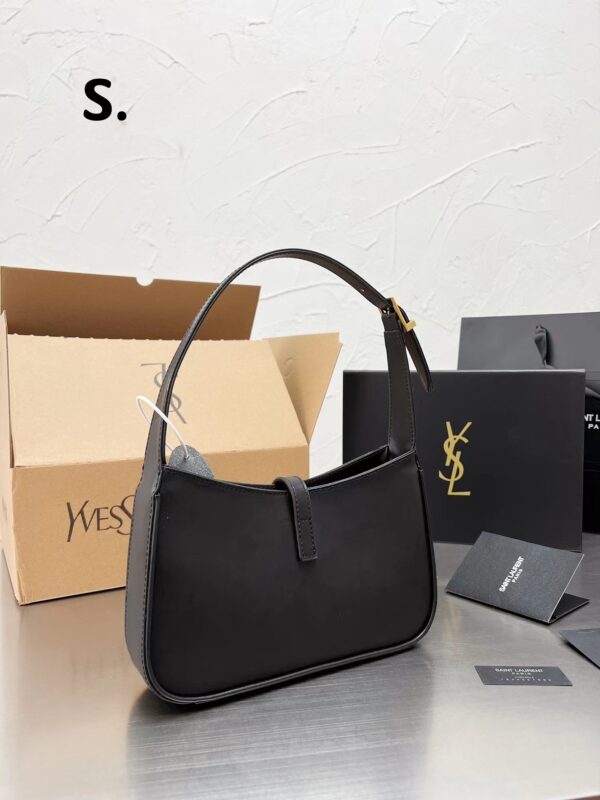 59.83$ YSL code 472-6369-R - Image 5