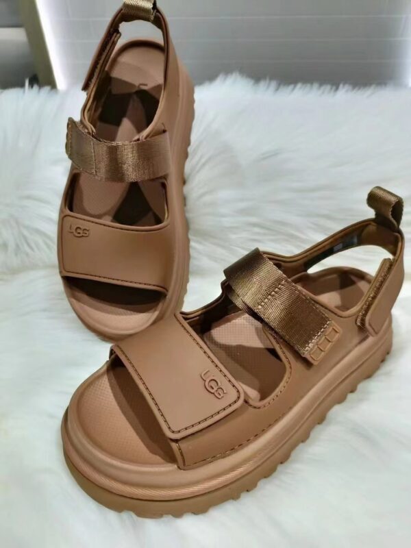 65.66$ UGG CODE 525-6965-R - Image 4