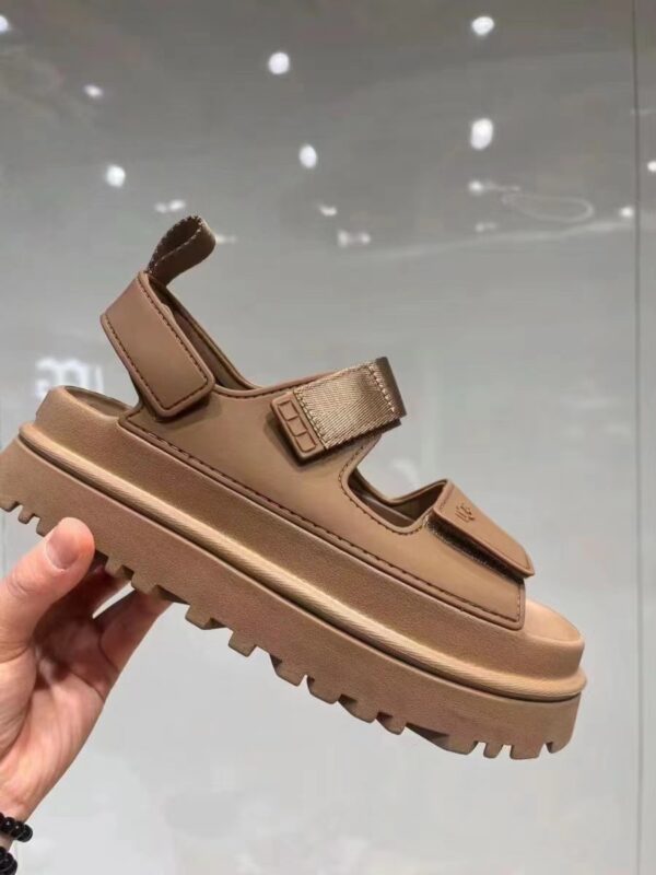 65.66$ UGG CODE 525-6965-R - Image 6
