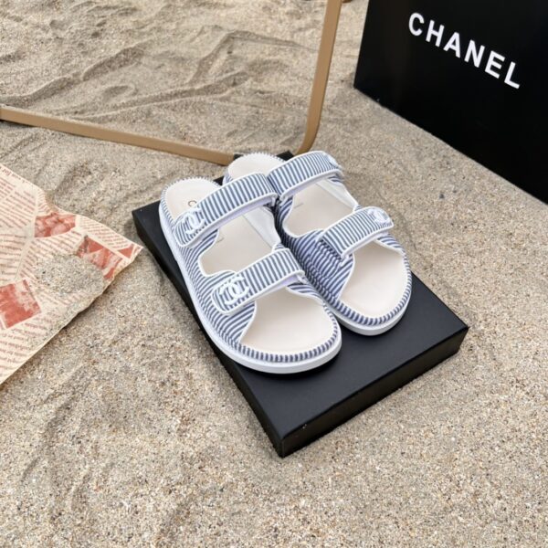 CHANEL $53.66 code 449-7109-R - Image 11