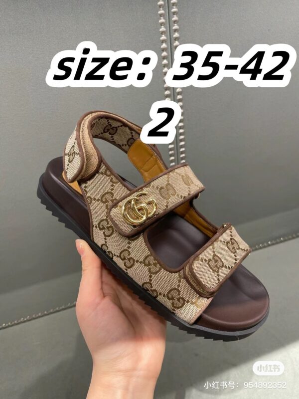 gucci 54.44$ code 449-7044-R