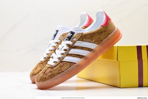 adidas 49.99$ code 351-7018-R - Image 3