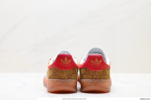 adidas 49.99$ code 351-7018-R - Image 4