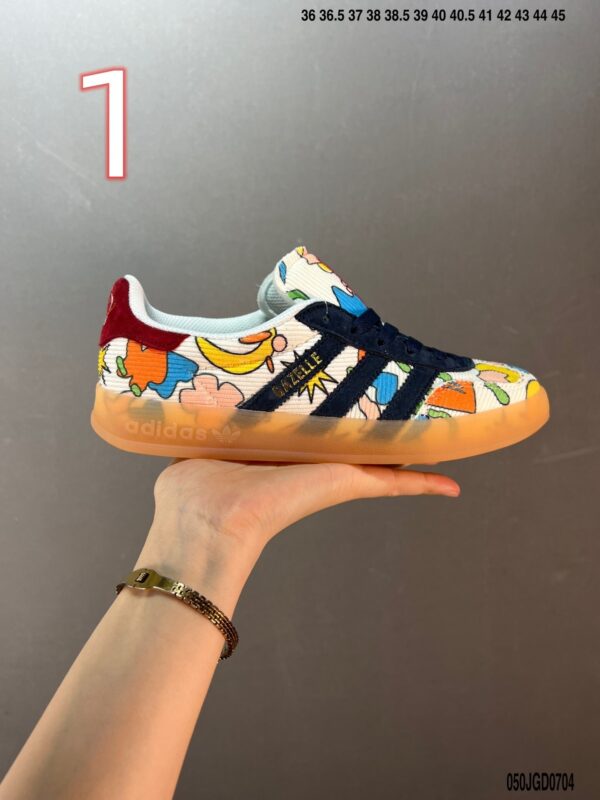 adidas 46.99$ 351-6798-R