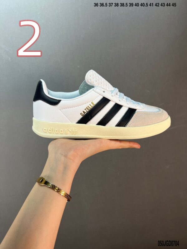 adidas 46.99$ 351-6798-R - Image 3