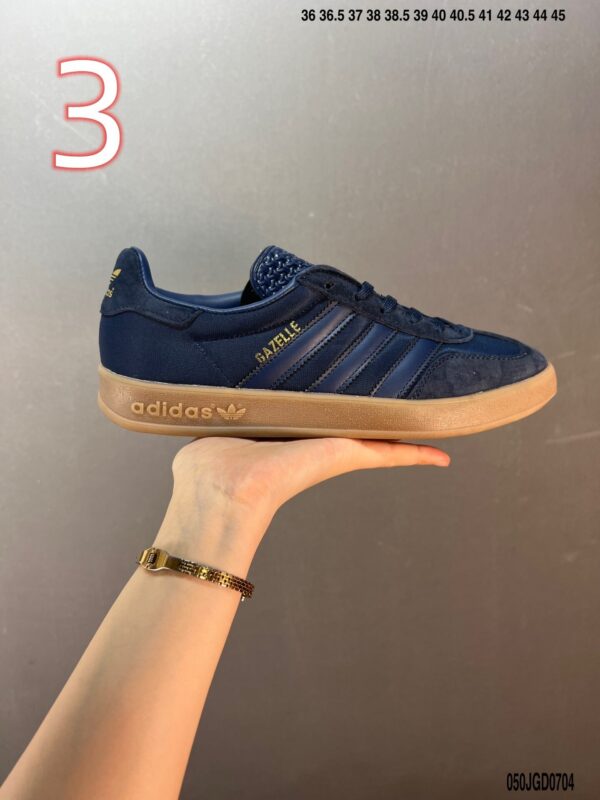 adidas 46.99$ 351-6798-R - Image 4