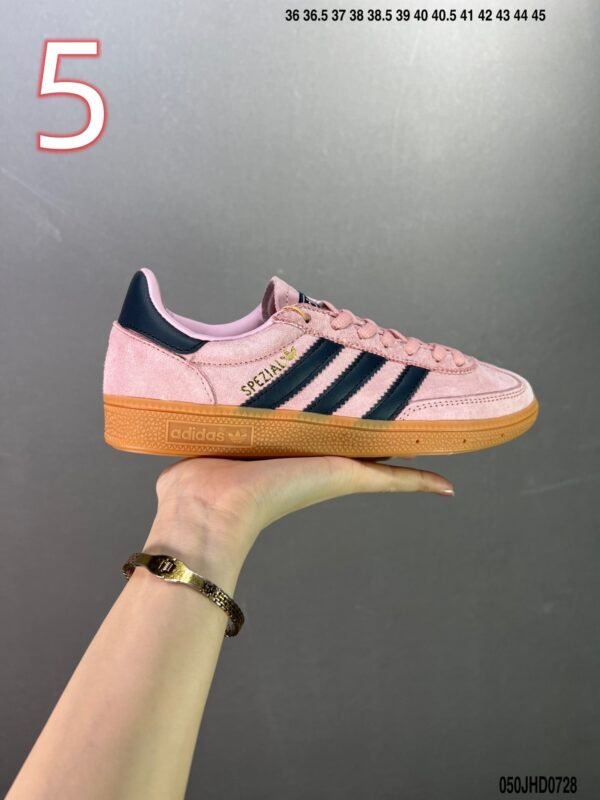 adidas 46.99$ 351-6798-R - Image 6