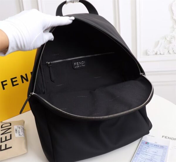 Z7084 FENDI 88$