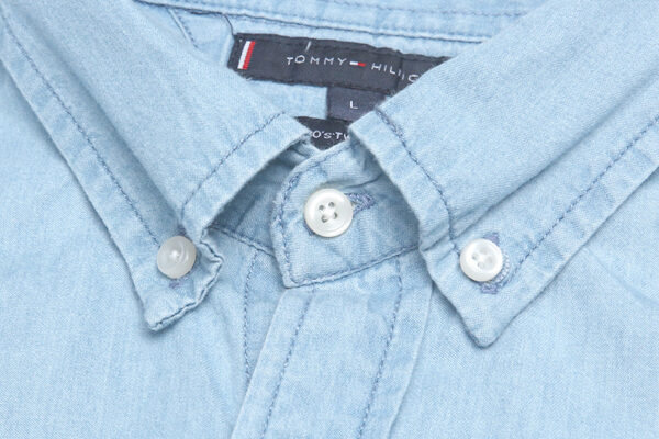 TOMMY 31.99$ code 301-7097-R - Image 6