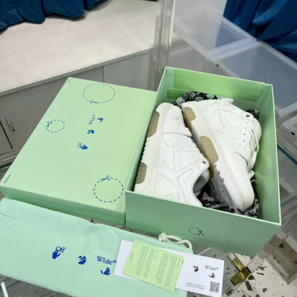 Z7083 OFF WHITE 68$ - Image 4