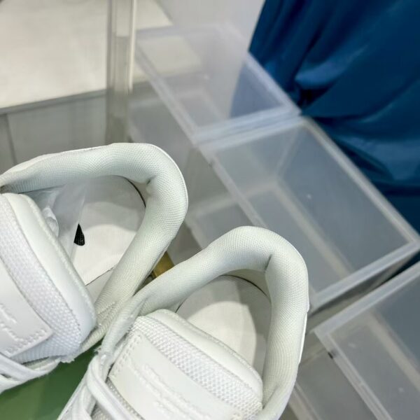 Z7083 OFF WHITE 68$ - Image 5