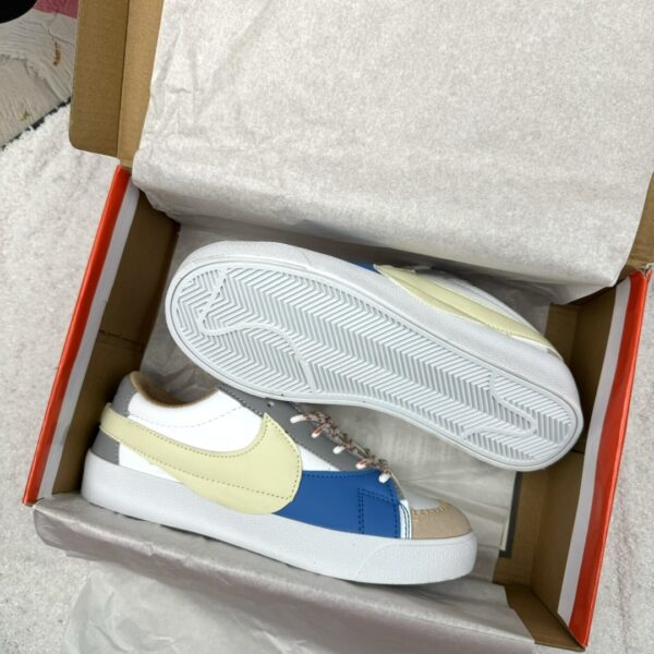 1475-233￥ - Image 8