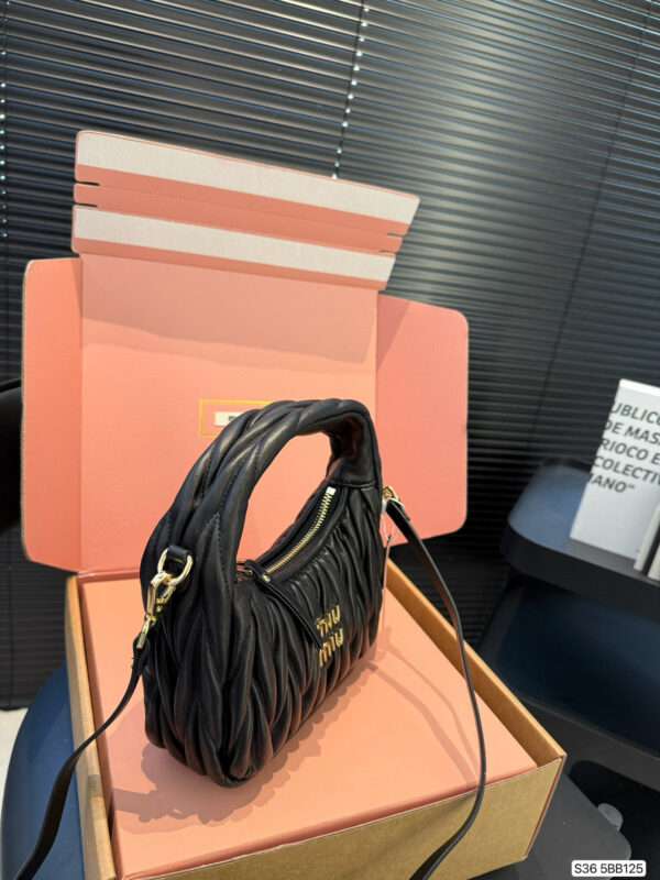 MIUMIU 77.56$ code 294-7458-R - Image 6