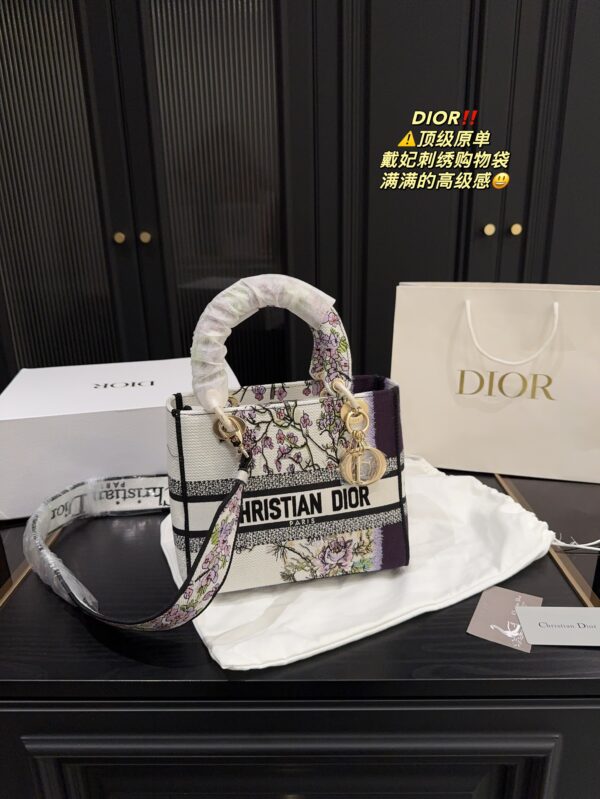 DIOR 88.87$ code 306-7457-R - Image 8