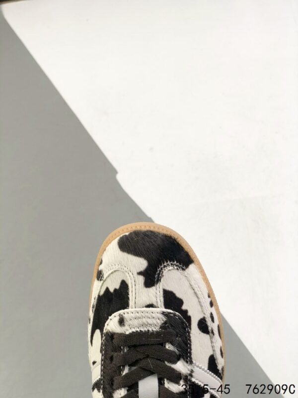 adidas 48.61$ code 351-7602-R - Image 3
