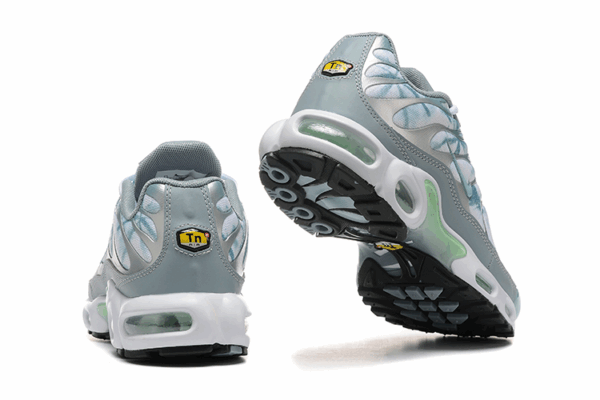 NIKE 54.99$ 351-7454-R - Image 3