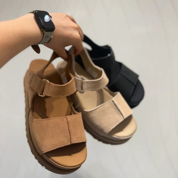 UGG 69.99$ code 560-7418-R
