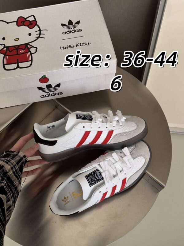adidas 51.66$ code 351-7415-R