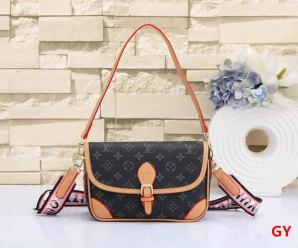 1418-235￥ - Image 11