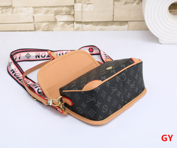 1418-235￥ - Image 9