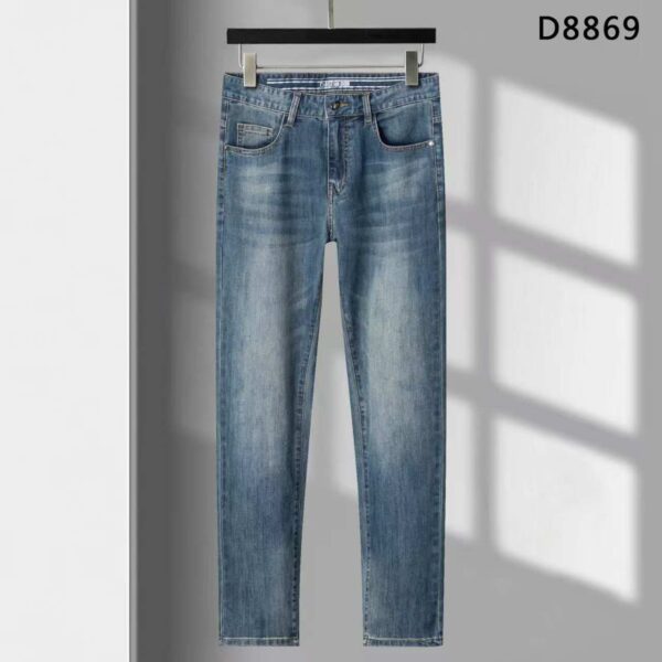 jeans 41.11$ code 346-7410-R - Image 4