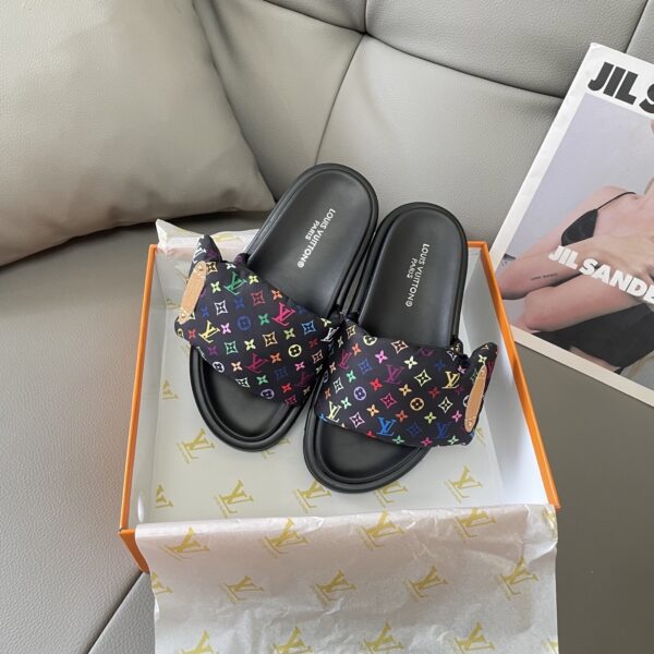 LV 43.99$ CODE 449-7395-R - Image 12