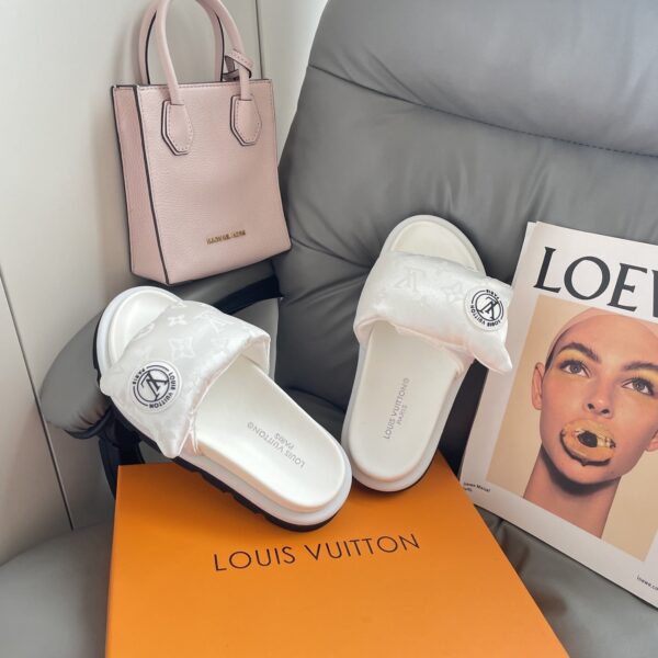 lv 43.99$ code 449-7394-R - Image 4
