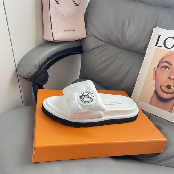 lv 43.99$ code 449-7394-R - Image 5