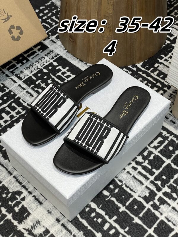 dior 43.99$ code 446-7384-R