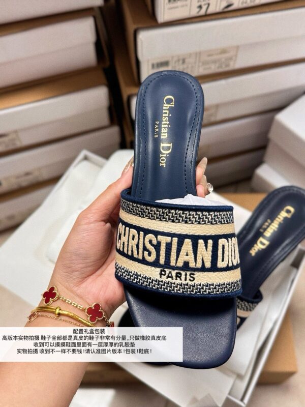 DIOR 43.99$ code 449-7383-R - Image 7