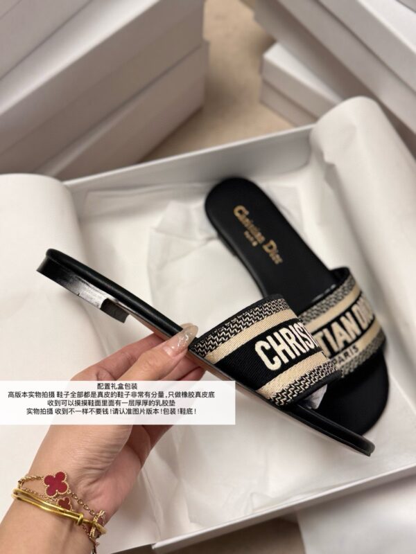 dior 43.99$ code 449-7382-R - Image 11