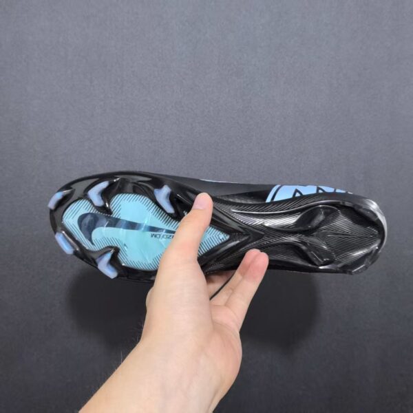 Z7071 Nike 65$
