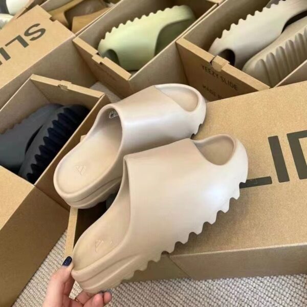 adidas 24.99$ code 351-5810-R - Image 9