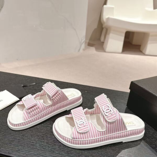 Z7086 CHANEL 55$