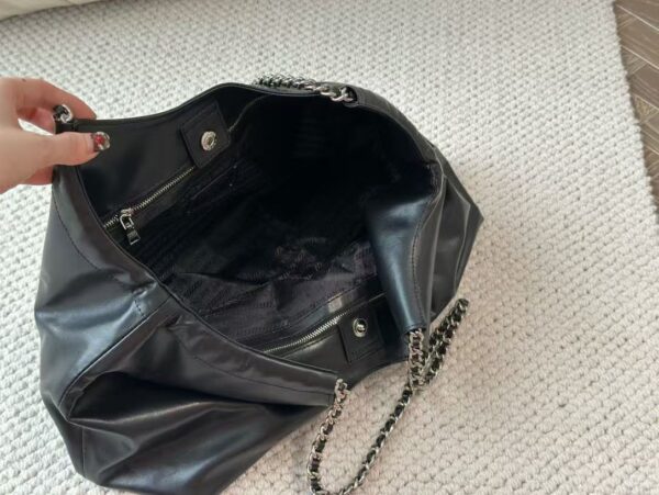 PRADA 58.5$ code 306-7310-R