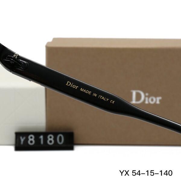 Dior 24.99$ code 314-7341-R