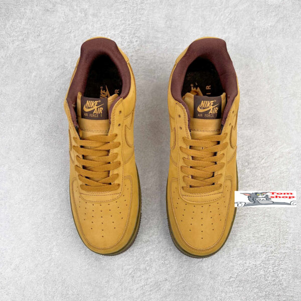 C1628-56.88$ NIKE - Image 12