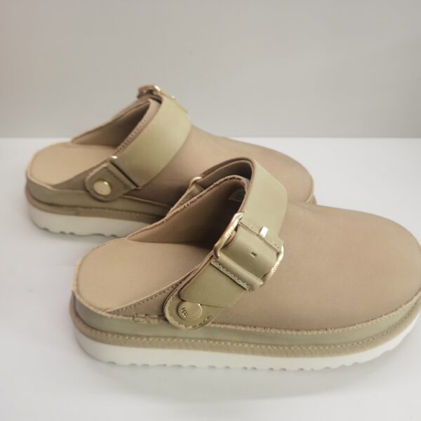 UGG 90.84$ code 525-7373-R - Image 9