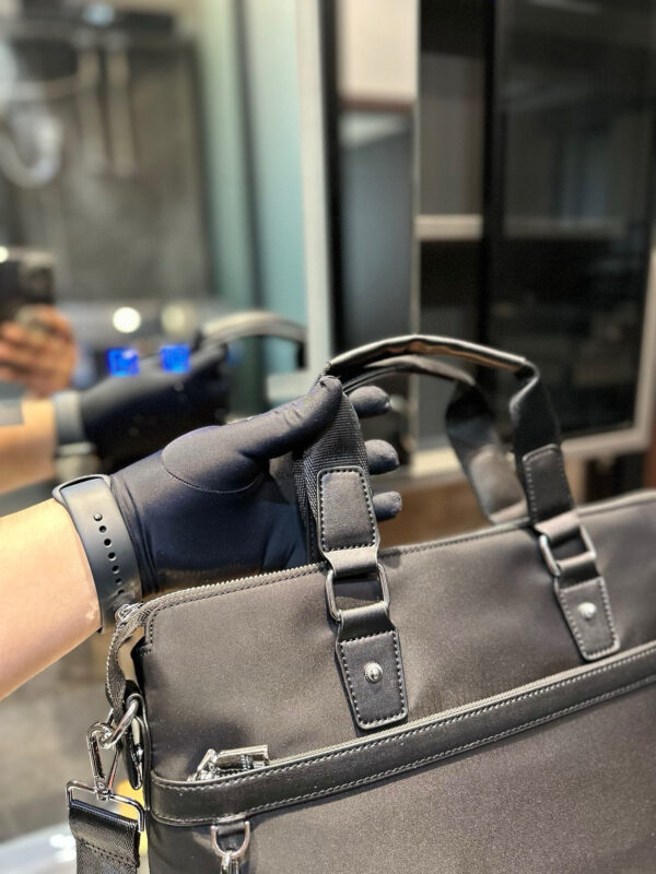 Prada 52.66$ code 306-7354-R