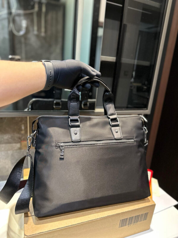 Prada 52.66$ code 306-7354-R - Image 5