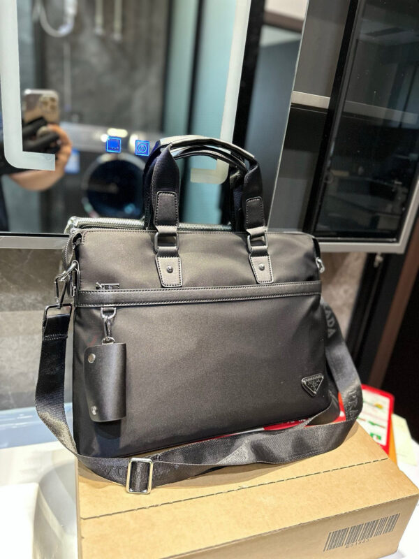Prada 52.66$ code 306-7354-R - Image 6