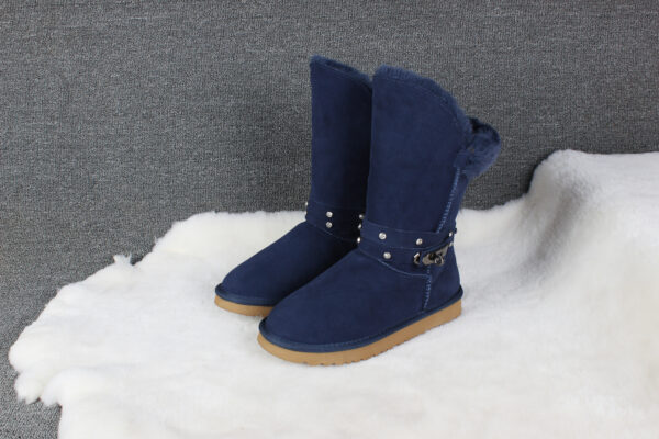E1245-42.88$UGG - Image 5