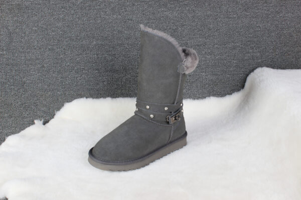 E1245-42.88$UGG - Image 8