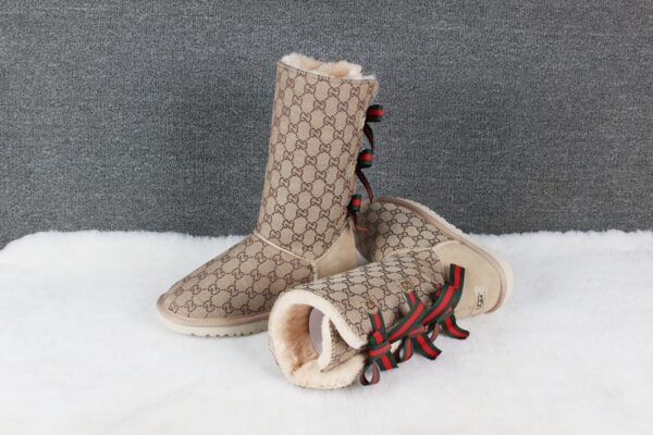 E1252-41.21$UGG - Image 12