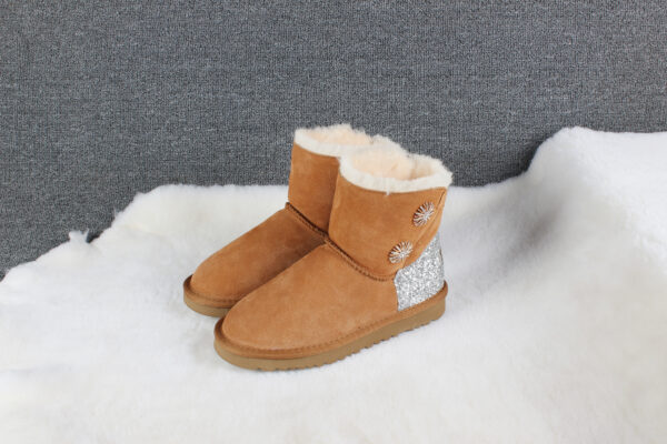 E1246-41.77$UGG - Image 11